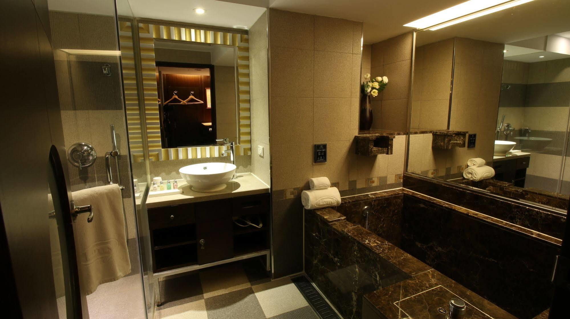 Taipei Lotty Hotel מראה חיצוני תמונה